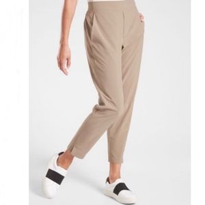 Athleta Brooklyn Ankle Ribbed Semi-Fitted Tapered Leg Mid-Rise Natural Pant Sz 6
